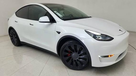 TESLA MODEL Y 2024 7SAYGDEF5RF050316 image